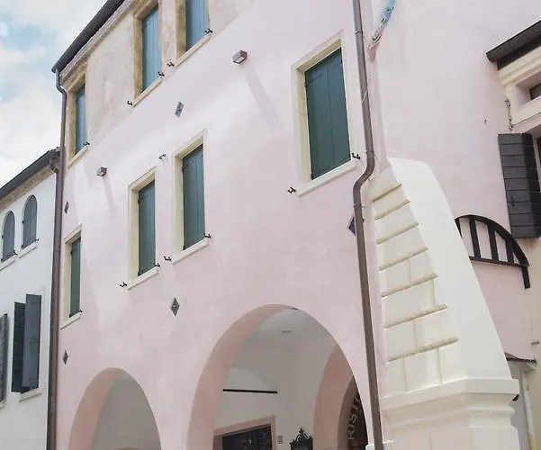 Apartahotel Eremitani 4*