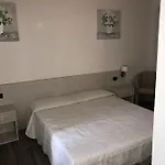Ξενοδοχείο με διαμερίσματα Eremitani